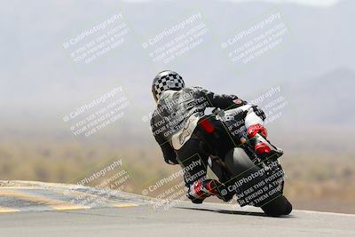 media/Apr-10-2022-SoCal Trackdays (Sun) [[f104b12566]]/Turn 9 Backside (1120am)/